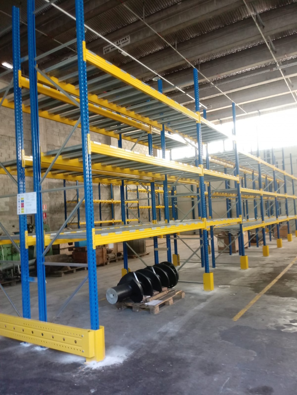 Scaffalature picking centro stanza a 2 file accoppiate